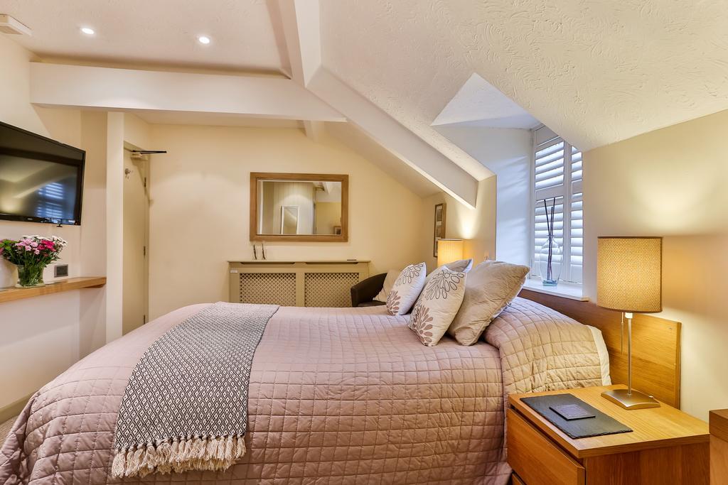 The Coach House Brecon Hotell Exteriör bild