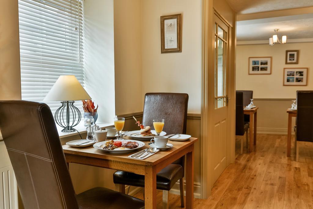 The Coach House Brecon Hotell Exteriör bild